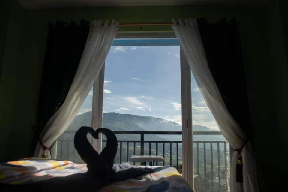Mountain And Sunsetview Baguio Residences Baguio City Cameră foto